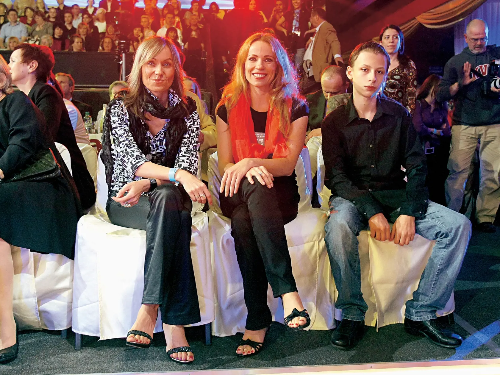Juraj Mokrý, Diana Mórová, herečka, rozchod, Eva, Dianina kamarátka, sesternica Tomáša Maštalíra,