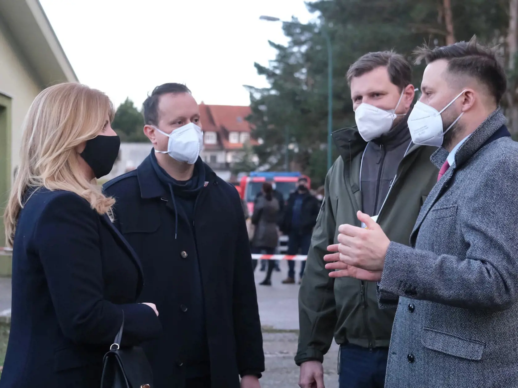 Prezidentka Zuzana Čaputová prišla pred niekoľkými dňa na jedno z odberných miest podporiť ľudí, ktorí testovanie proti koronavírusu zabezpečujú.