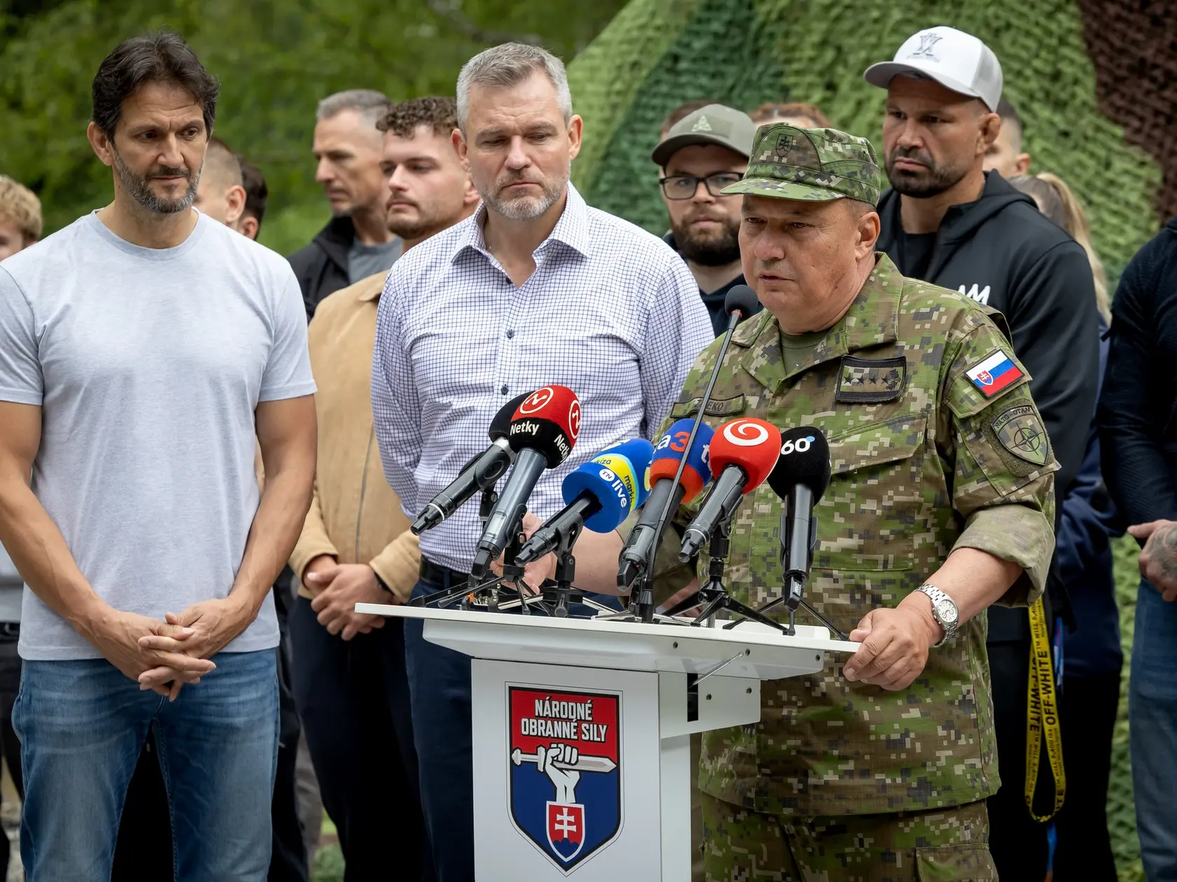 Národné obranné sily - nástup účasntíkov prvého dvojtýždňového turnusu, ktorého sa zúčastnil aj prezident Slovenskej republiky Peter Pellegrini a minister vnútra SR Robert Kaliňák. Na snímke je náčelník Generálneho štábu OS SR Daniel Zmeko