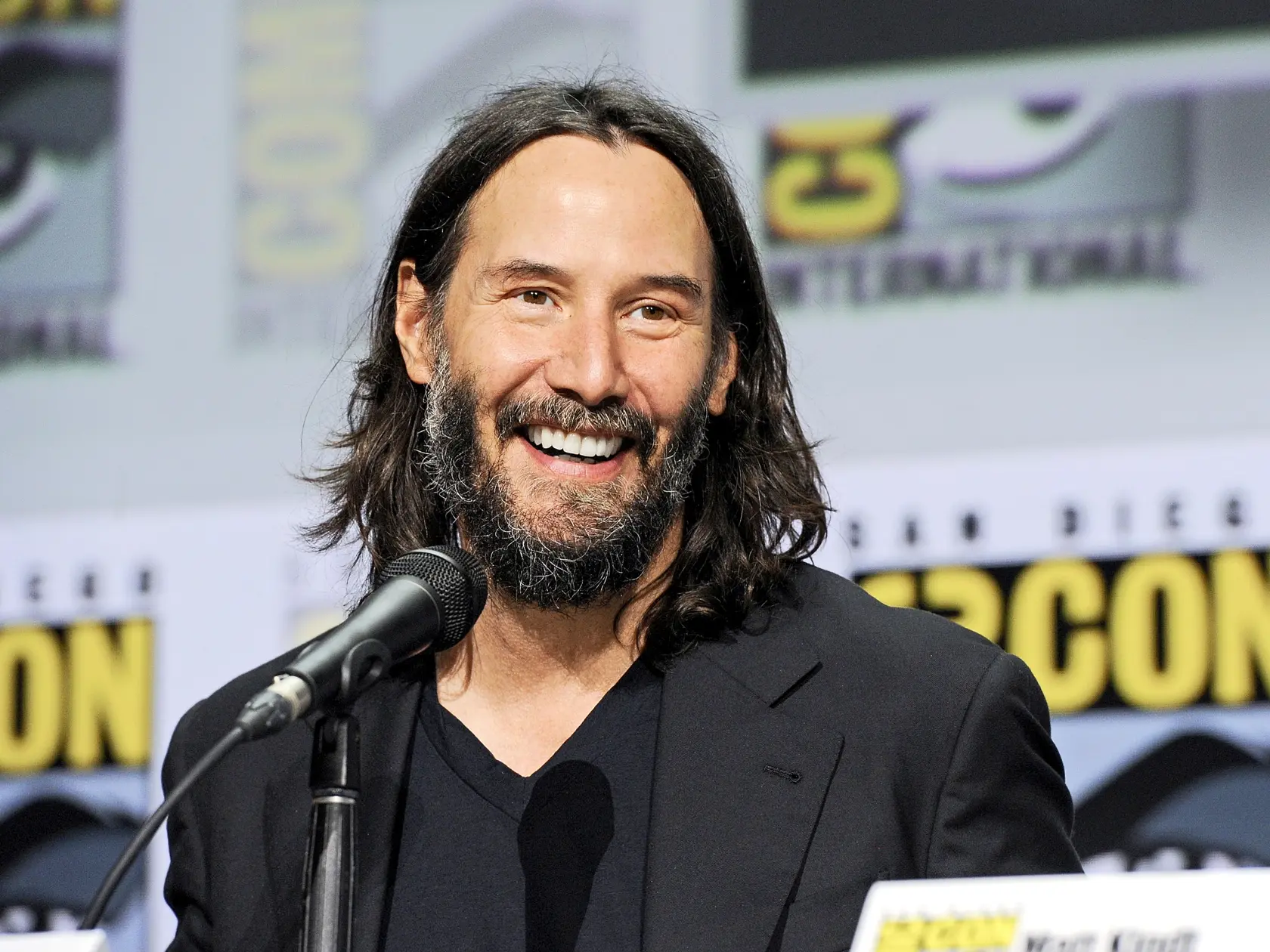 Keanu Reeves