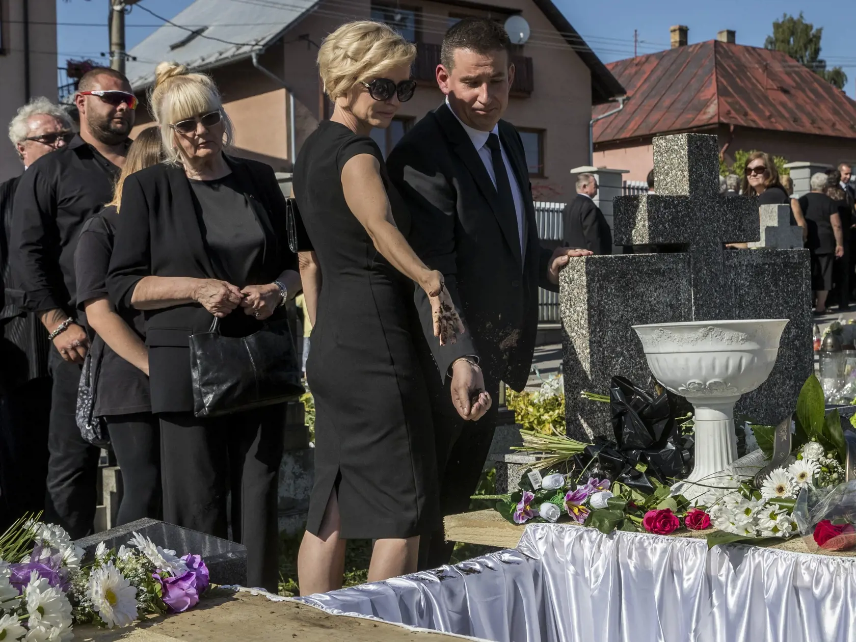 V Namestove sa konala posledna rozlucka so zosnulym Jozefom Nodzakom, znamym pod umeleckym menom Majster N.