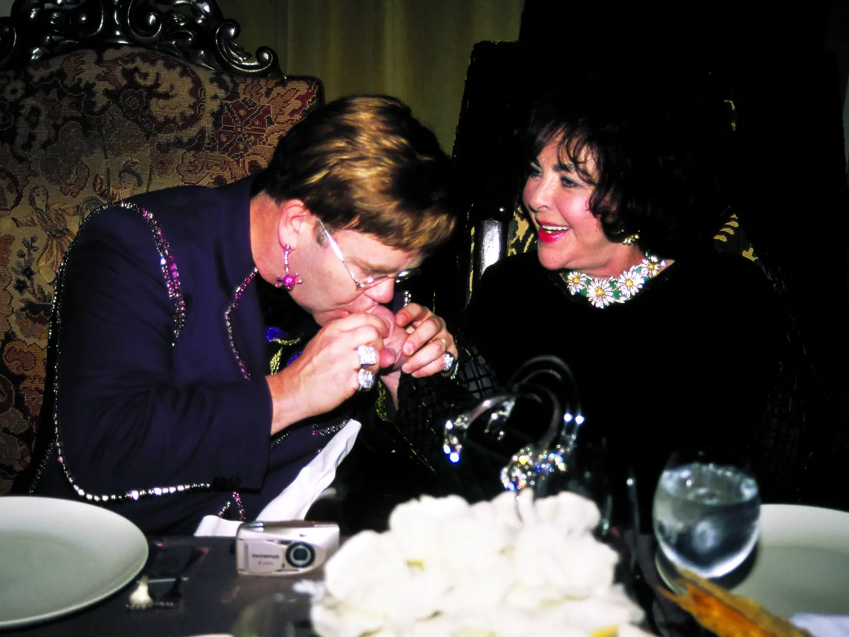 Elton John, Elizabeth Taylor