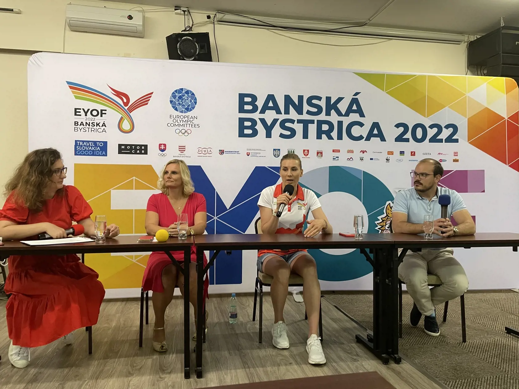 Výsledky prieskumu zverejnila Antidopingová agentúa SR. Svoje skúsenosti pridala aj Nasťa Kuzminová.