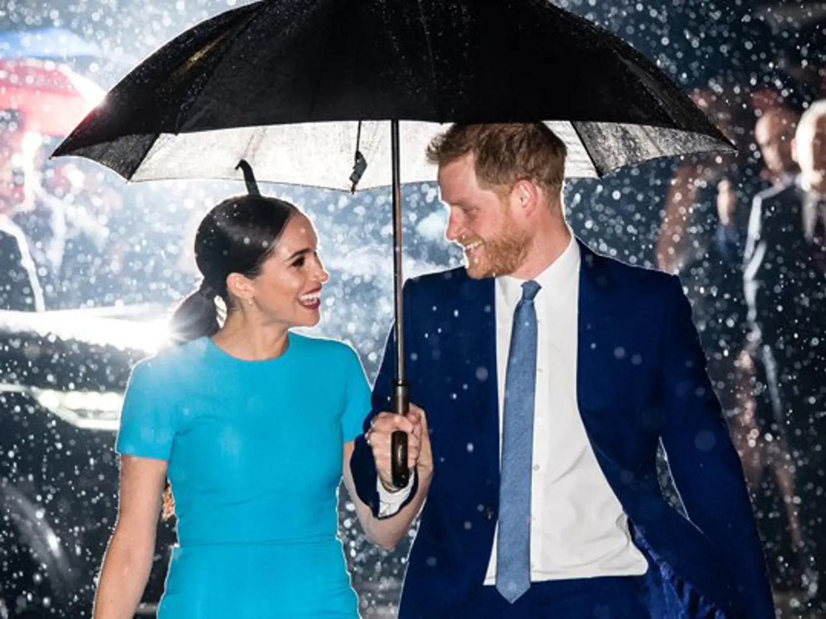 Meghan a Harry sú voľní od 1. apríla 2020.