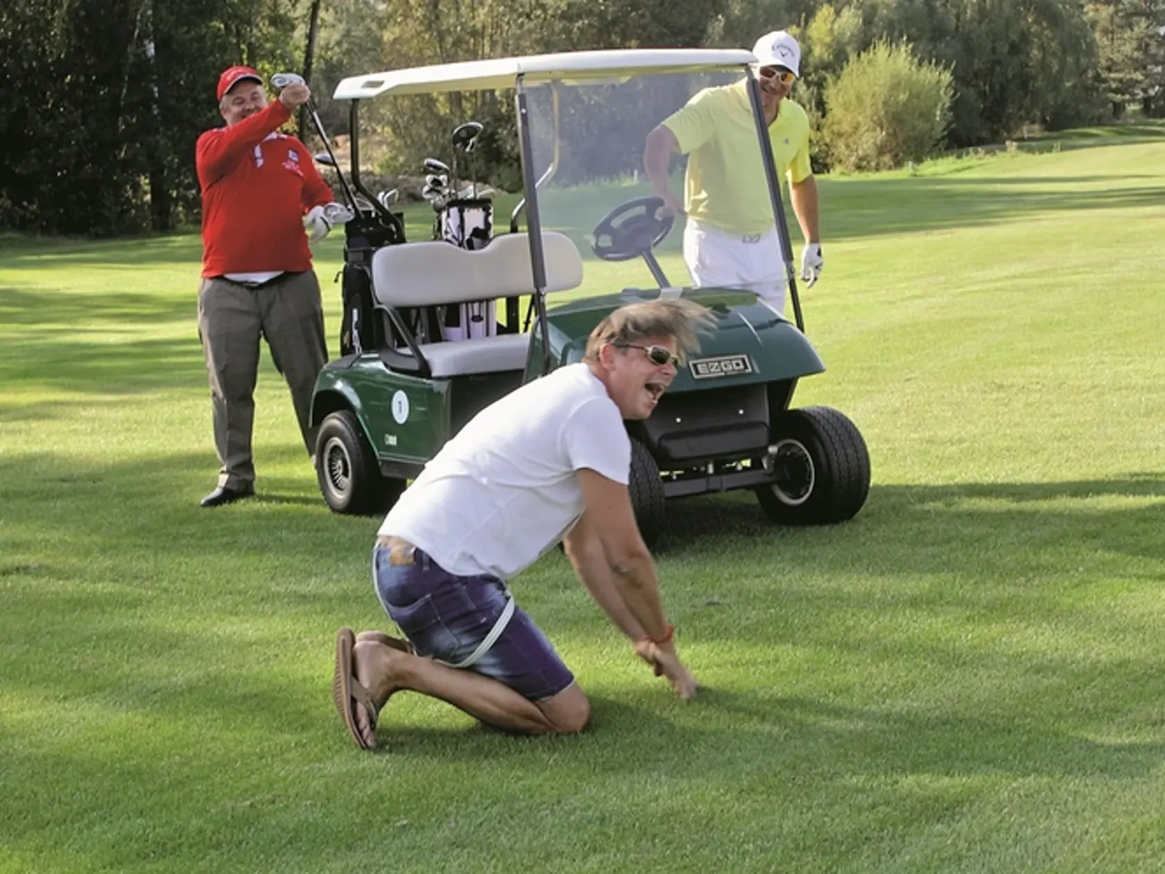 Na golfovom turnaji nechýbal ani Dano Dangl s Romanom Pomajbom. Povesti zabávačov neostali nič dlžní.