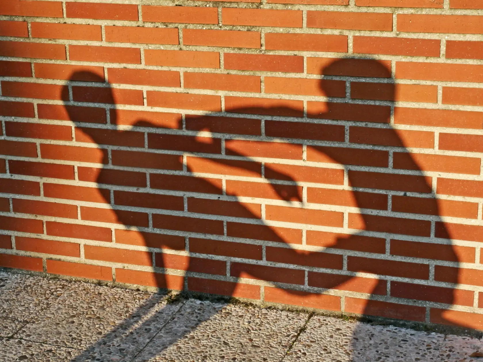 Incident medzi tínedžermi polícia preveruje v súvislosti s podozrením na prečin výtržníctva.