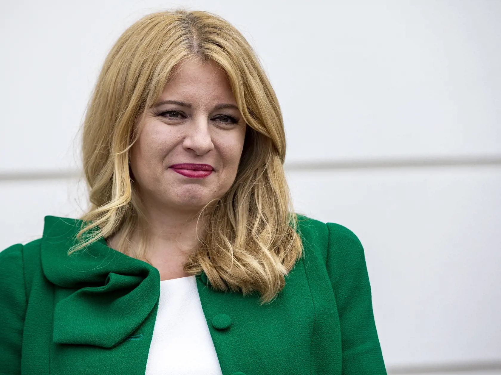 V Prezidentskom paláci sa konal “Deň otvorených dverí” kde sa verejnosť mohla stretnúť aj s prezidentkou Zuzanou Čaputovou. Na snímke je Zuzana Čaputová. 
