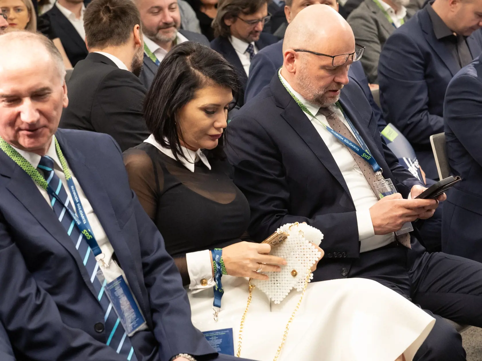 Riadny kongres politickej strany Sloboda a Solidarita v bratislavskom hoteli Park Inn. Na snímke zľava je Eugen Jurzyca, Jana Bittó Cigániková a Richard Sulík.