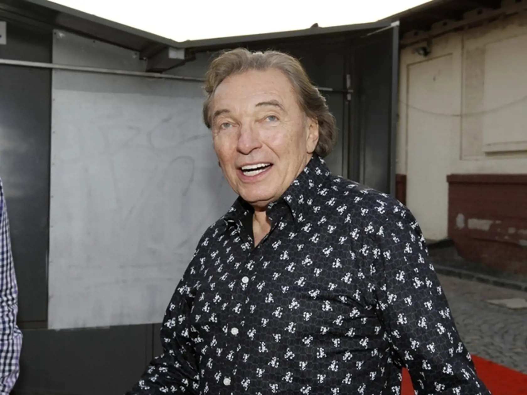 Karel Gott svoj facebook plní zaujímavými fotografiami.