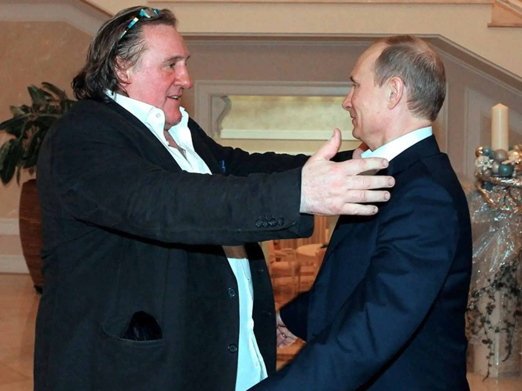 Gérard Depardieu s "bratom" Vladimirom Putinom.