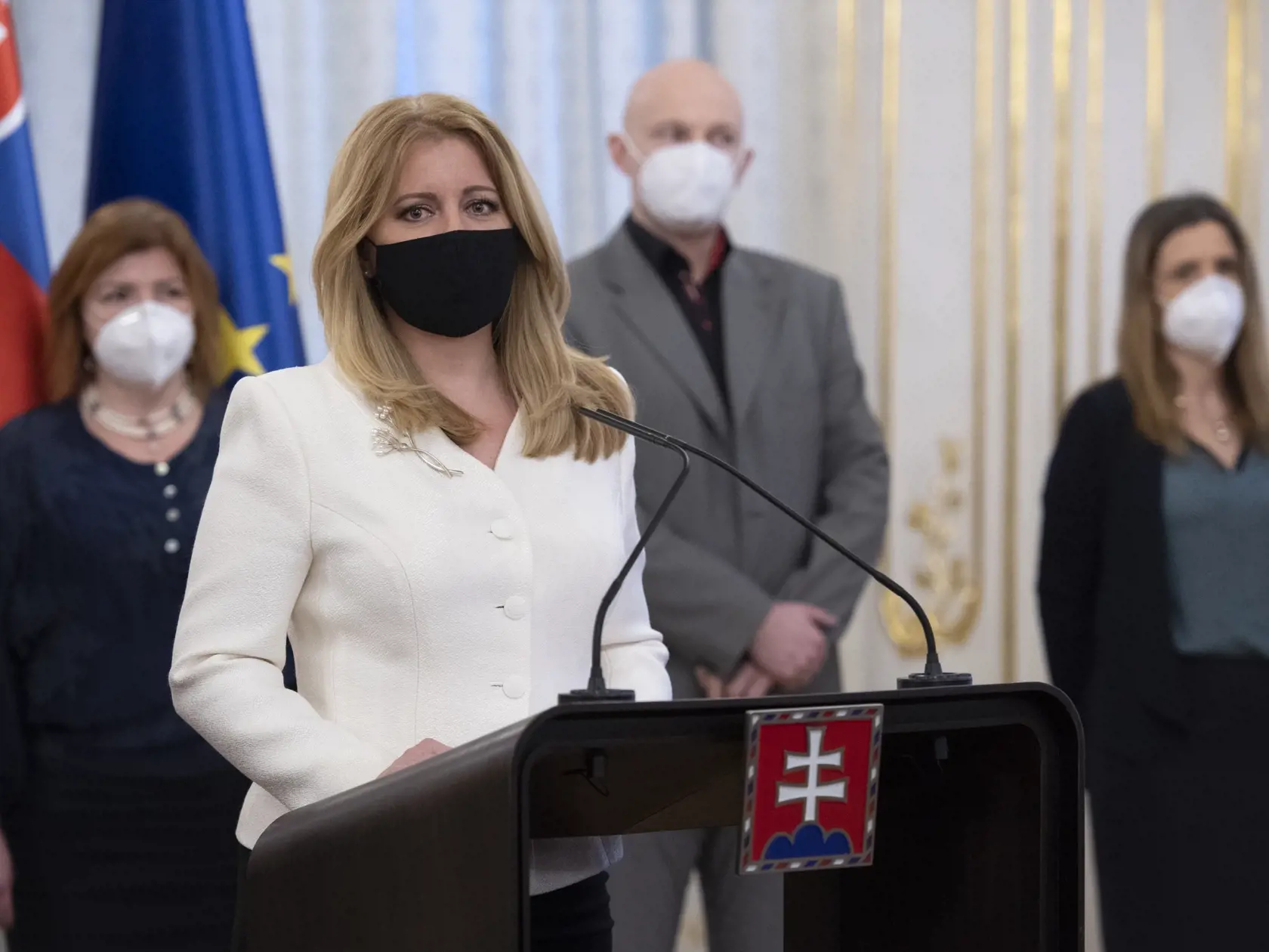 Na snímke prezidentka SR Zuzana Čaputová počas tlačovej konferencie po stretnutí s odborníkmi v súvislosti s aktuálnou epidemickou situáciou v Prezidentskom paláci v Bratislave 16. februára 2021. FOTO TASR - Pavel Neubauer
  