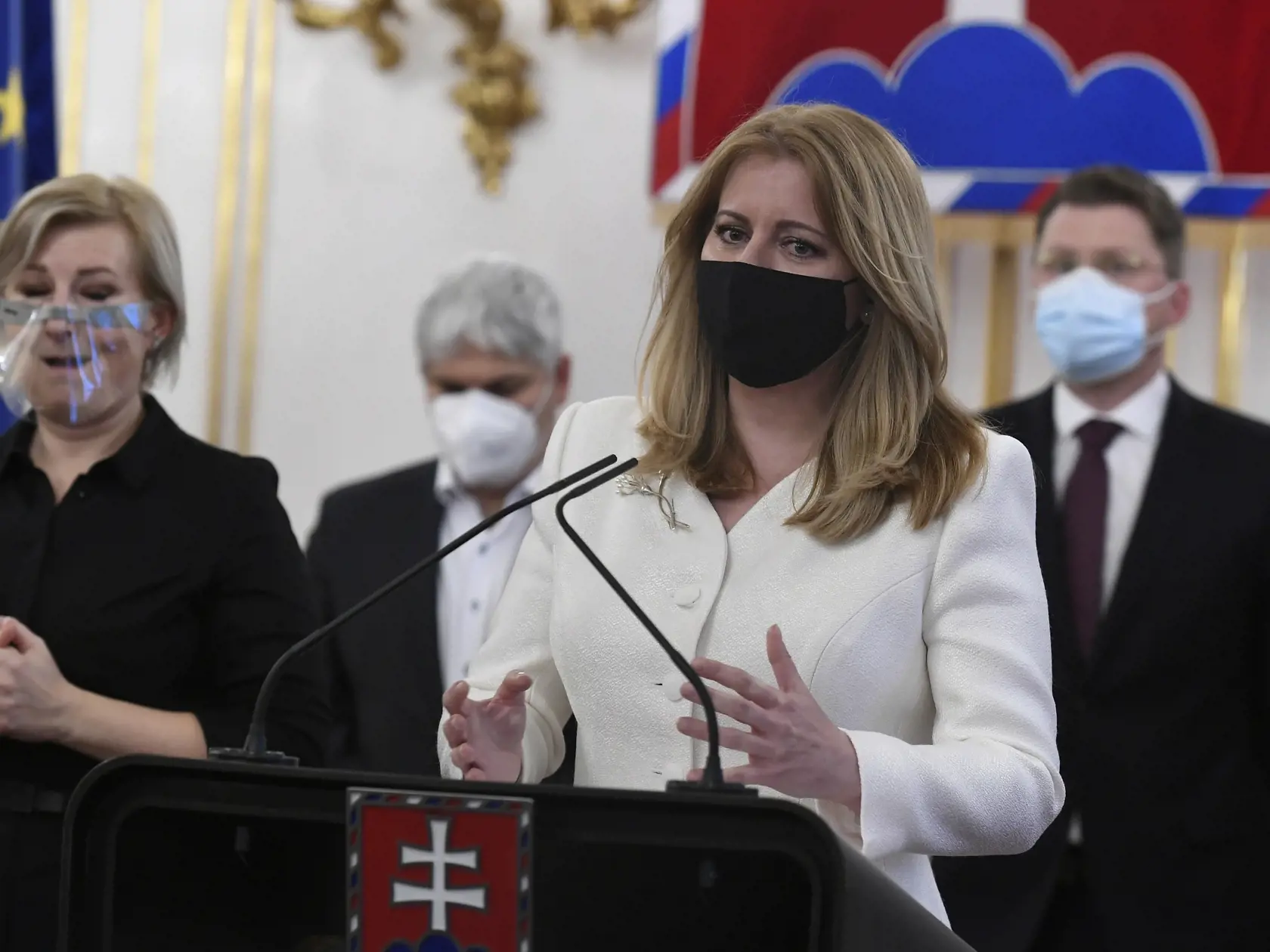 Na snímke prezidentka SR Zuzana Čaputová počas tlačovej konferencie po stretnutí s odborníkmi v súvislosti s aktuálnou epidemickou situáciou v Prezidentskom paláci v Bratislave 16. februára 2021. FOTO TASR - Pavol Neubauer
  