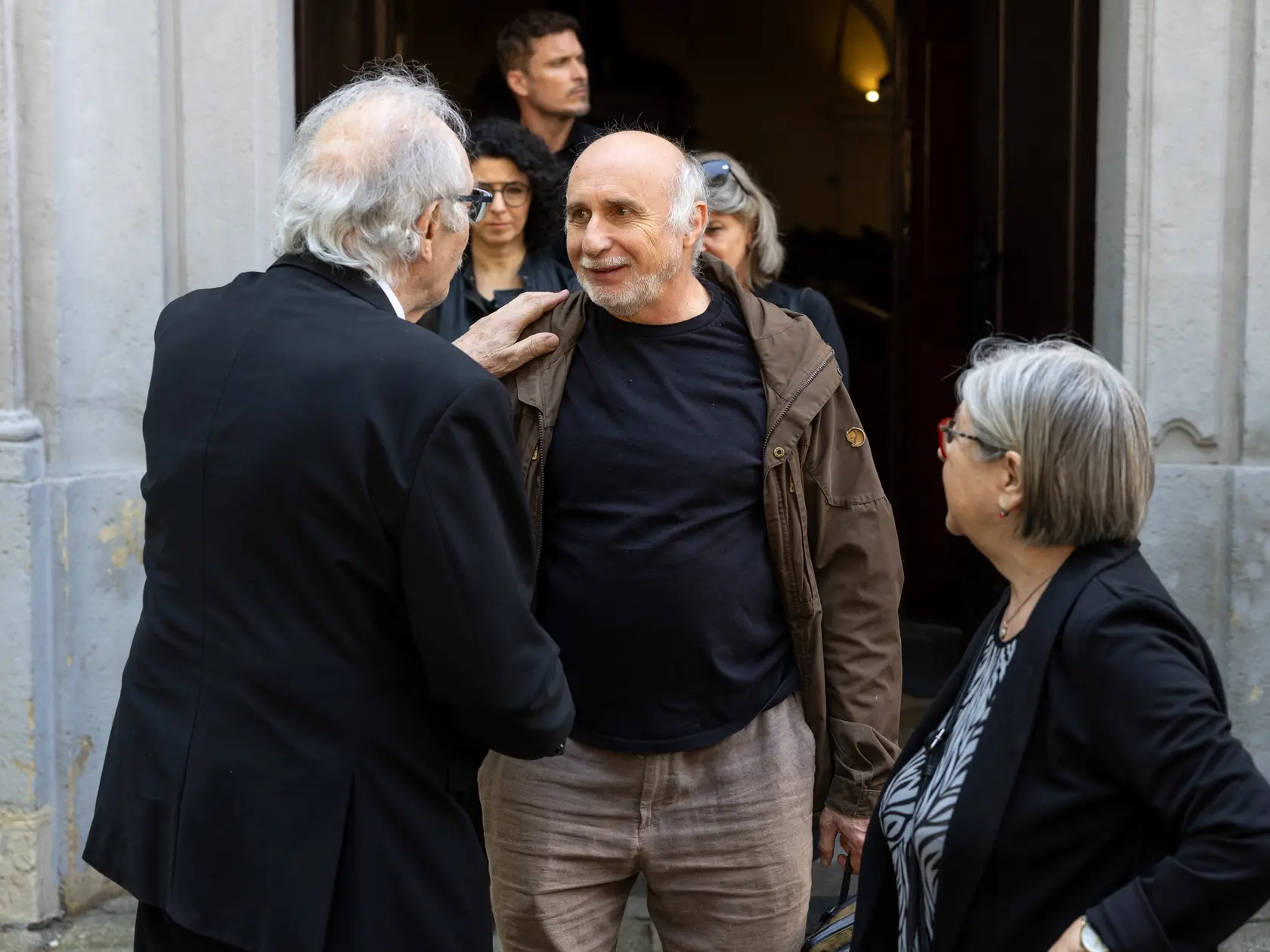 Rozlúčka s Danielou Kovárovou, manželkou herca Františka Kovára. Na snímke Peter Šimun.
