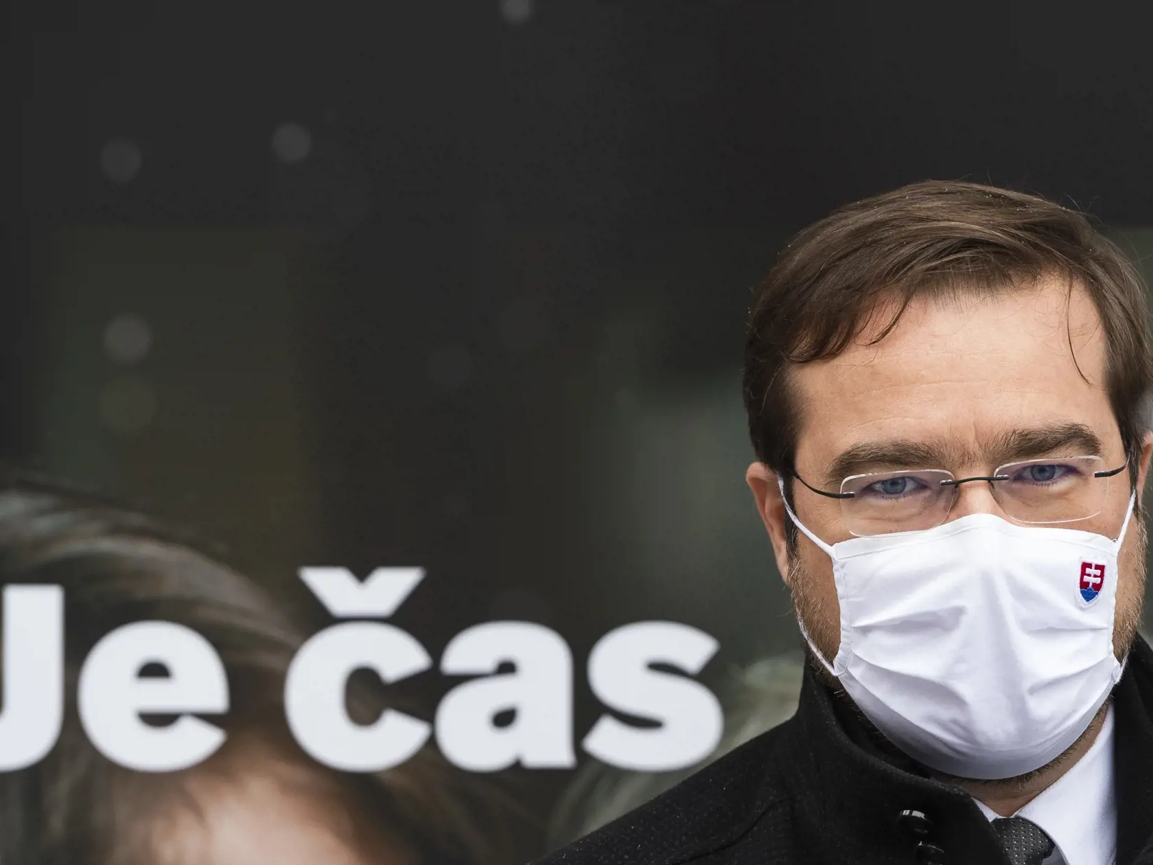Na snímke je minister zdravotníctva SR Marek Krajčí  počas tlačového brífingu.