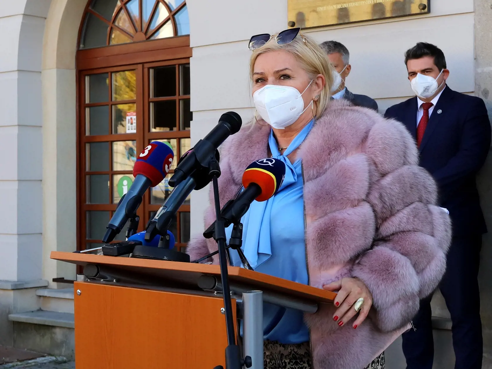 Primátorka Lučenca Anna Pivková.