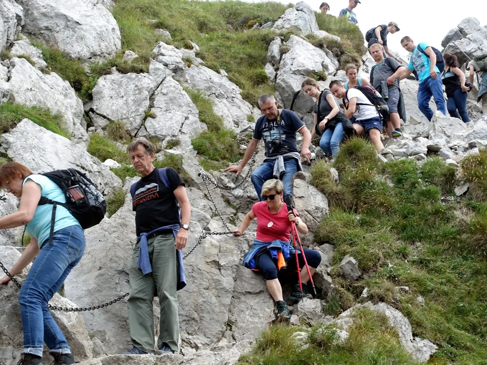 Poľský vrch Giewont, do ktorého pred 2 rokmi udierali smrtiace blesky. Podľa všetkého ich pritiahol masívny železný kríž.