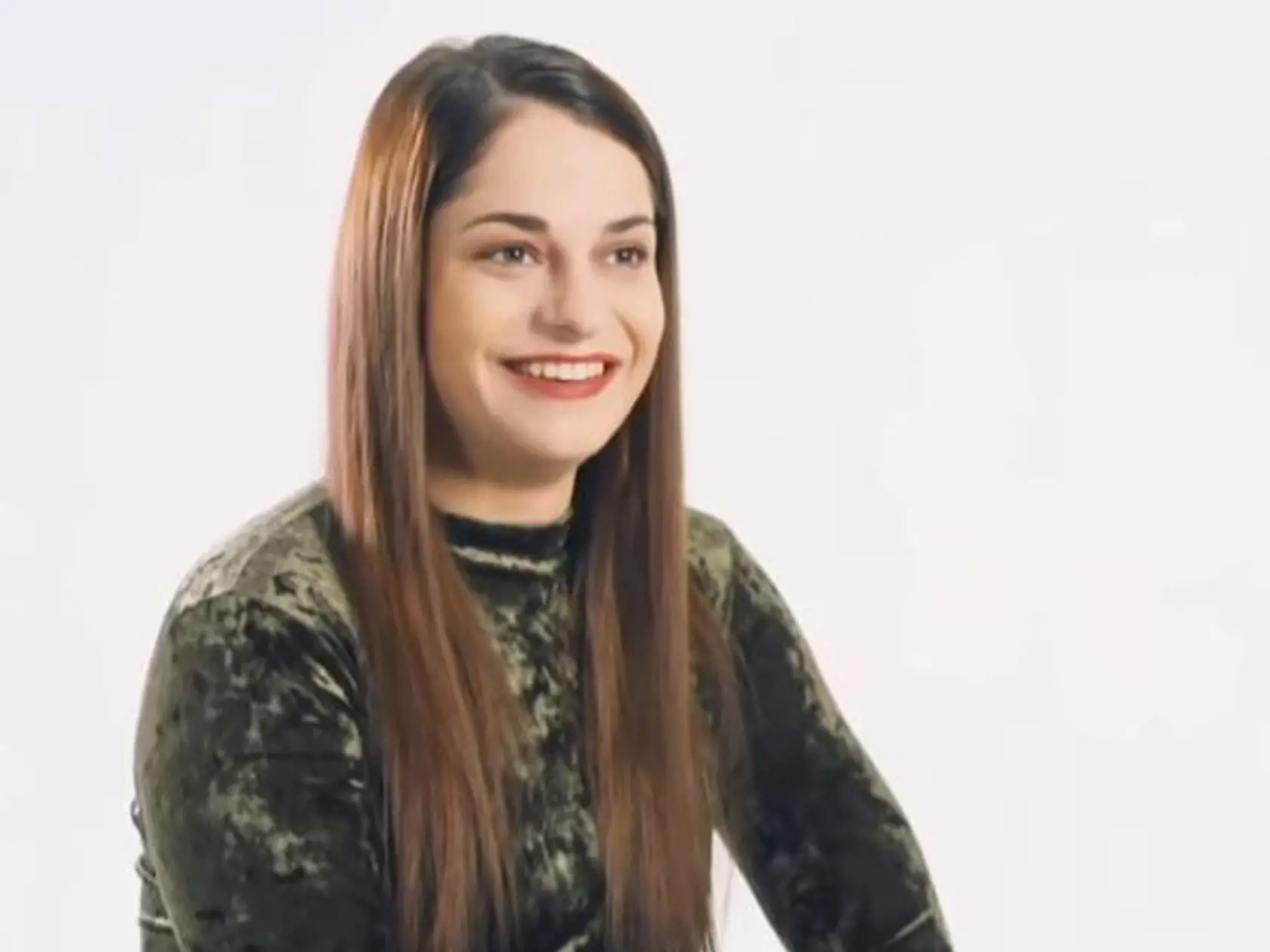 O herečke sa hovorilo, že ťažko znášala vtedajší rozkol v divadle. Prečo si to brala až natoľko k srdcu nevedel nikto pochopiť.