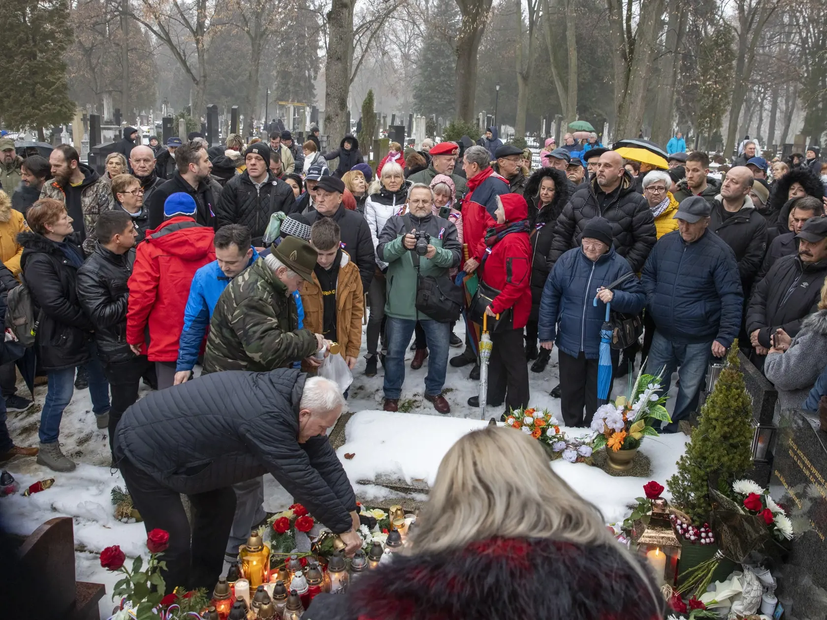 Na snímke pietná spomienka na bývalého policajného prezidenta generála Milana Lučanského v Martine.