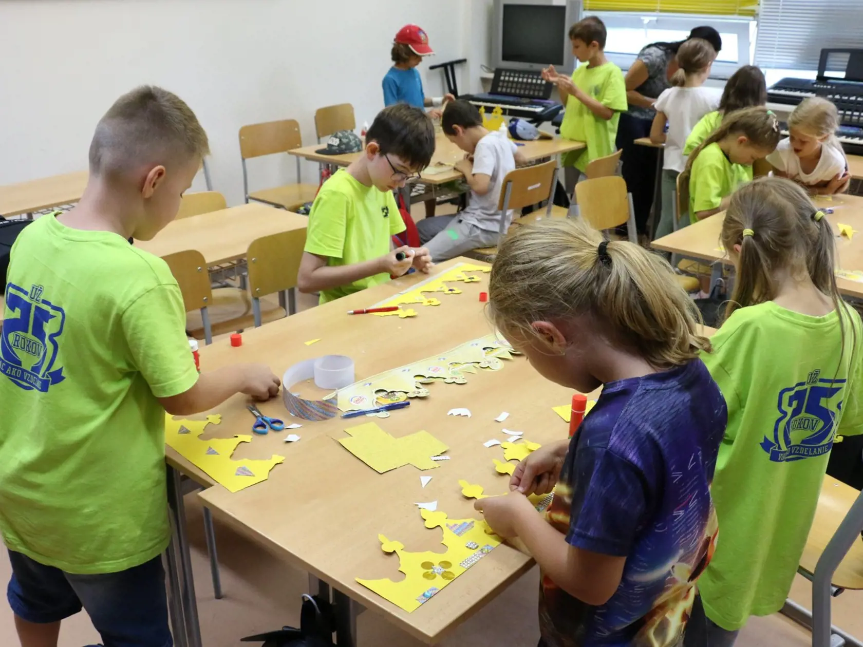 Bakalarček: Mnohé aktivity medzi jednotlivými skupinami  sú súťažného charakteru. (archívny záber)
