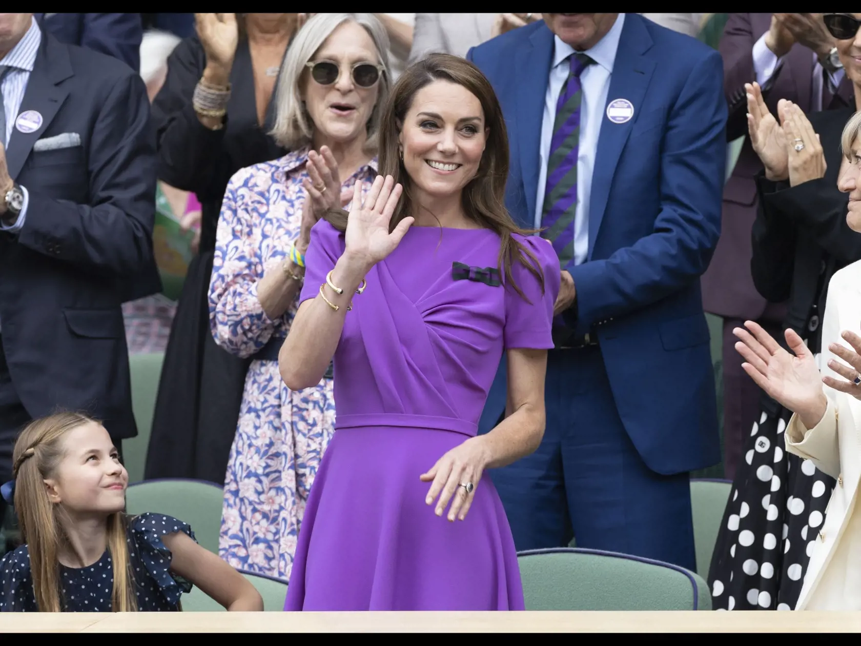 Princ William poznamenal, že jeho deti, princ George, princezná Charlotte a princ Louis, sa doma nedokážu vždy zhodnúť na rovnakom televíznom programe. Potom sa hádajú o diaľkové ovládanie.