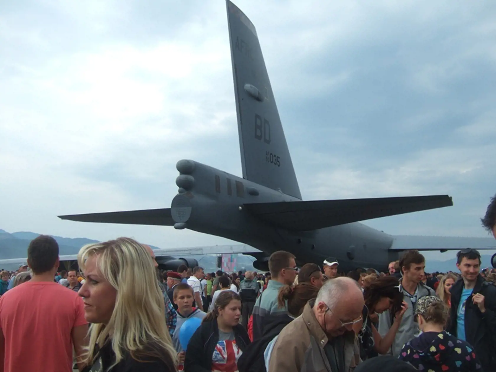 B-52: Stroj priletel z americkej Louisiany.