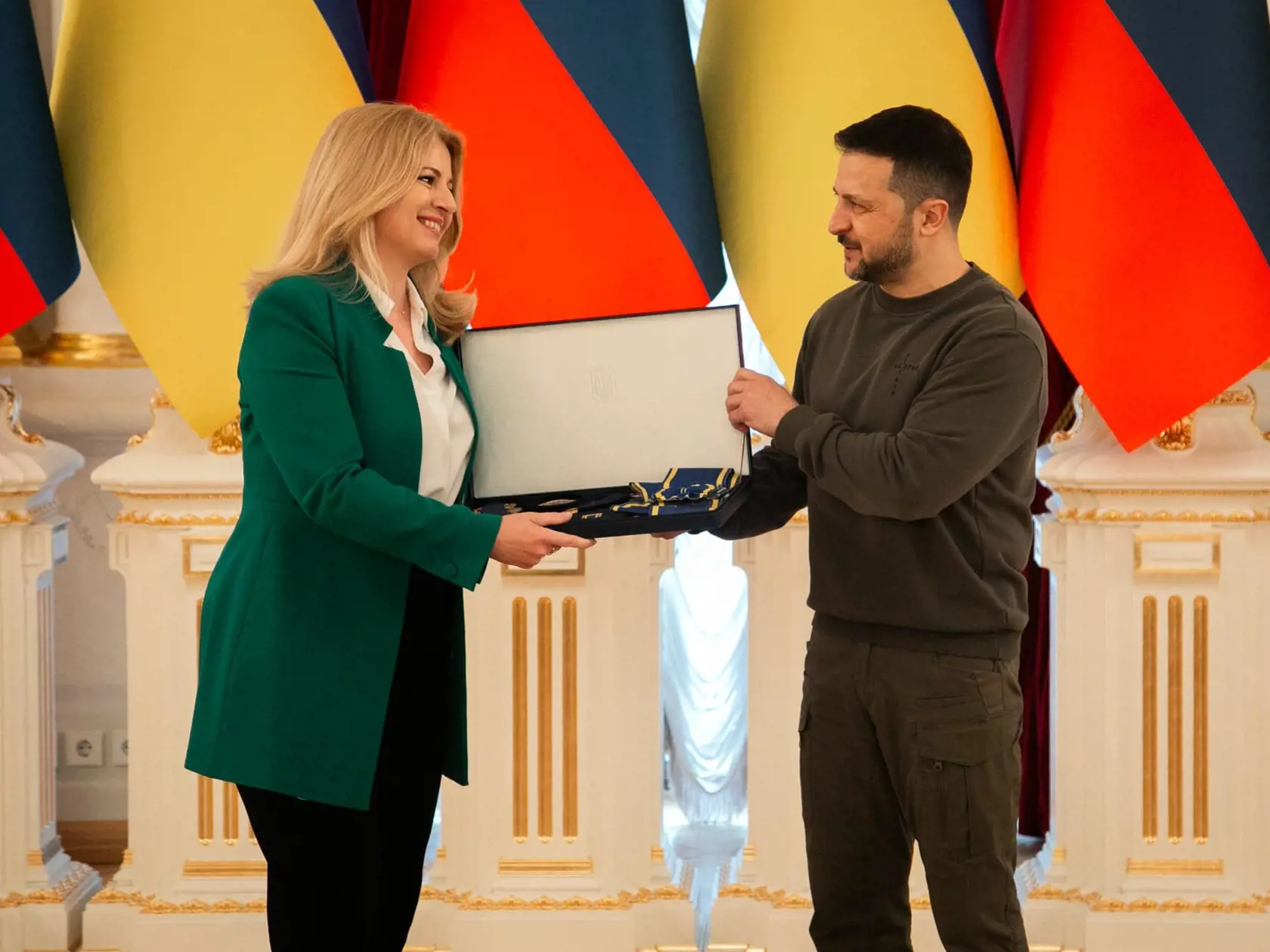 Prezidentka SR Zuzana Čaputová sa v piatok počas rozlúčkovej návštevy Ukrajiny stretla v Kyjeve s tamojším prezidentom Volodymyrom Zelenským.