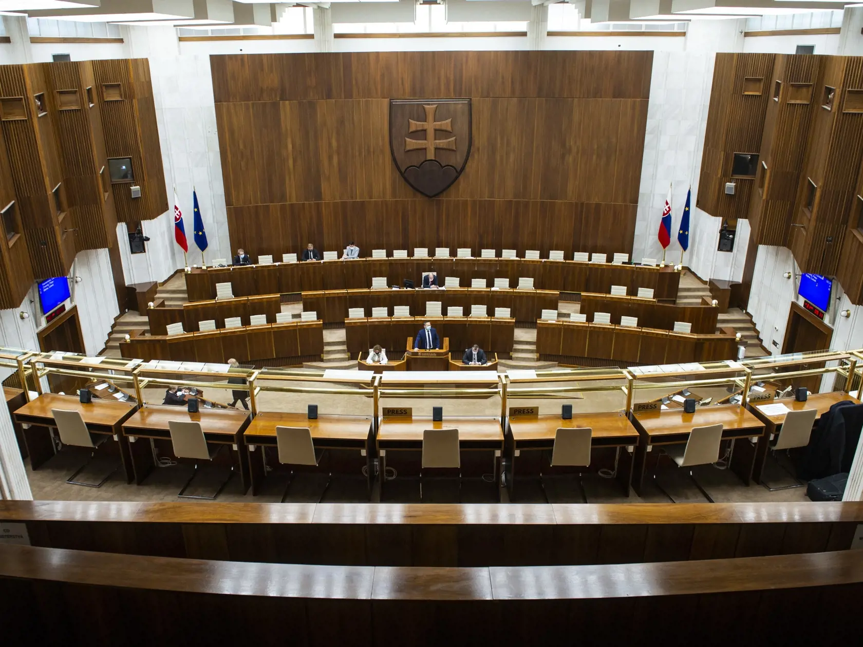 Schôdza parlamentu v Bratislave.