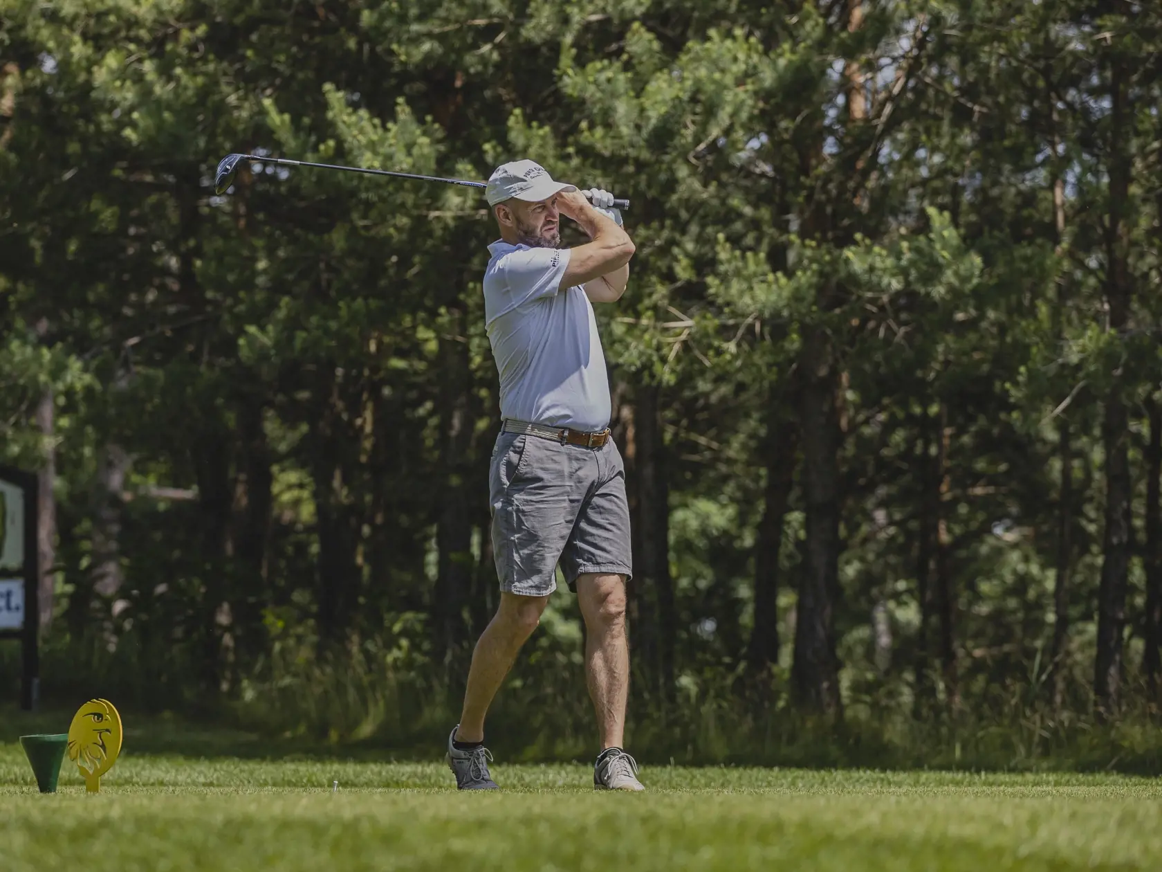 Na snímke Richard Strapko počas charitatívneho golfového turnaja Nadácie Krištáľového krídla v Šajdíkových Humencoch. 