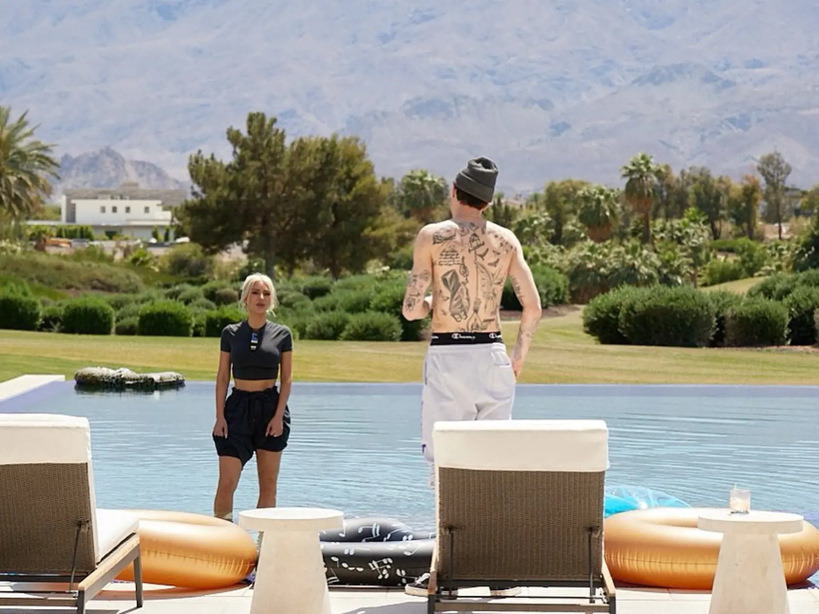 Kim a Pete Davidson.