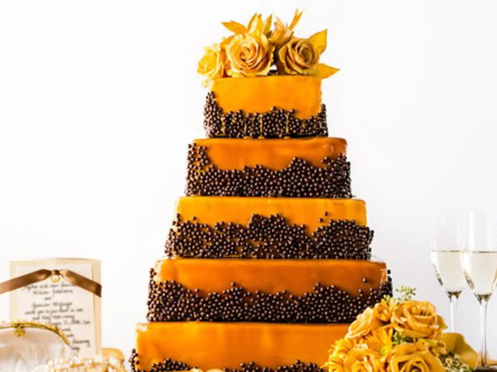 Gourmet tiered wedding cake as centerpiece at the wedding reception., Image: 209828584, License: Royalty-free, Restrictions: , Model Release: no, Credit line: Profimedia, Stock Budget