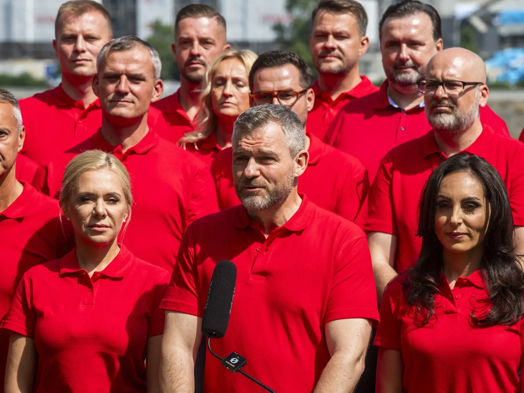 Hlas síce v preferenciách klesá, nie je to však preto, že by ľudí nezaujímal ich volebný program.
