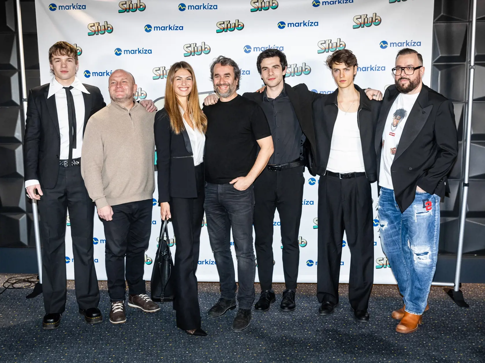 Premiéra denného televízneho seriálu “SĽUB” v Bratislave. Na snímke Jakub Švec, Gregor Hološka, Adriana Novakov, Vladimír Kobielsky, Kristián Baran, Kristián Macháček a Michal Borec.