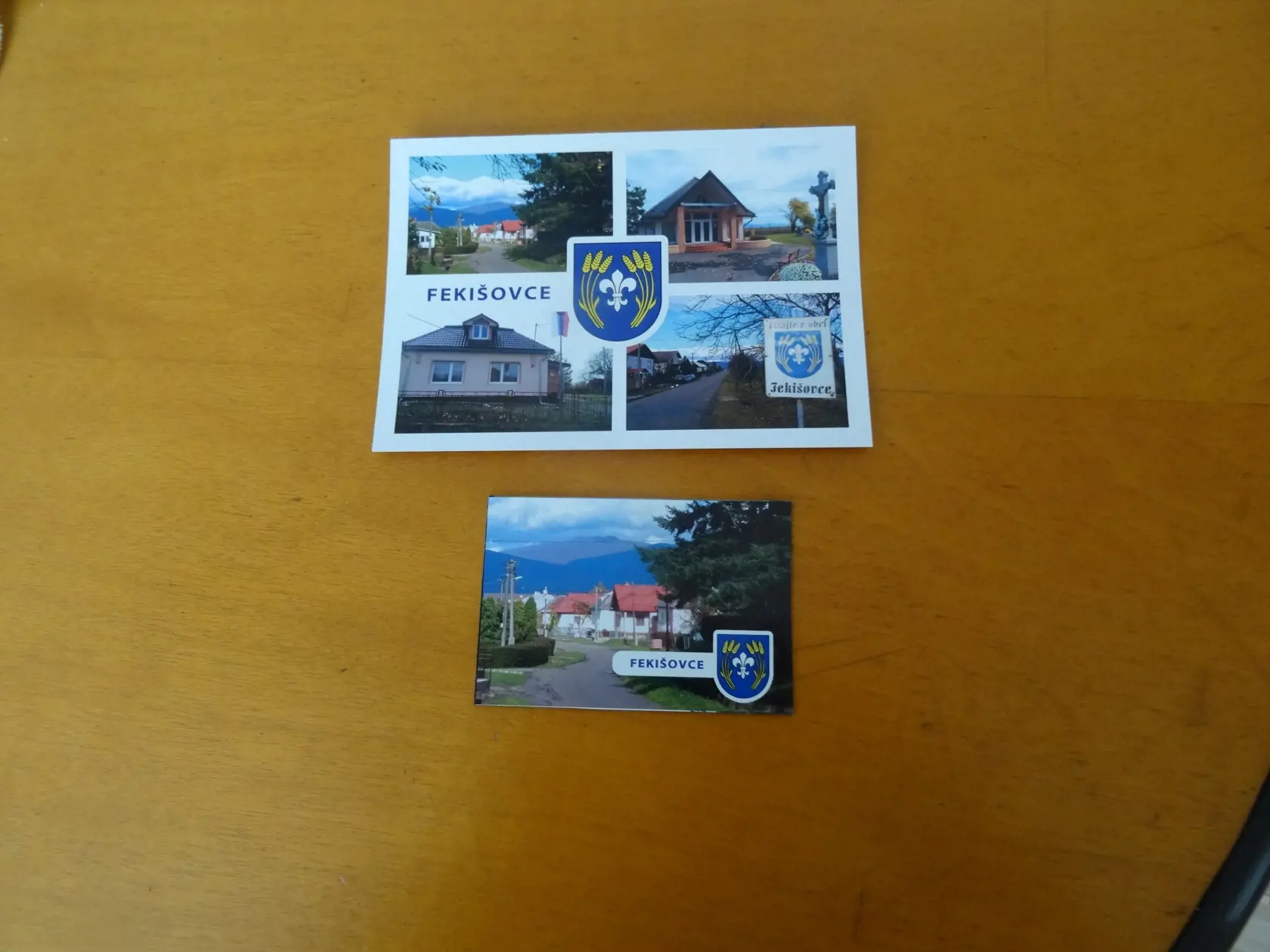 Propagačné materiály - magnetka i pohľadnica.