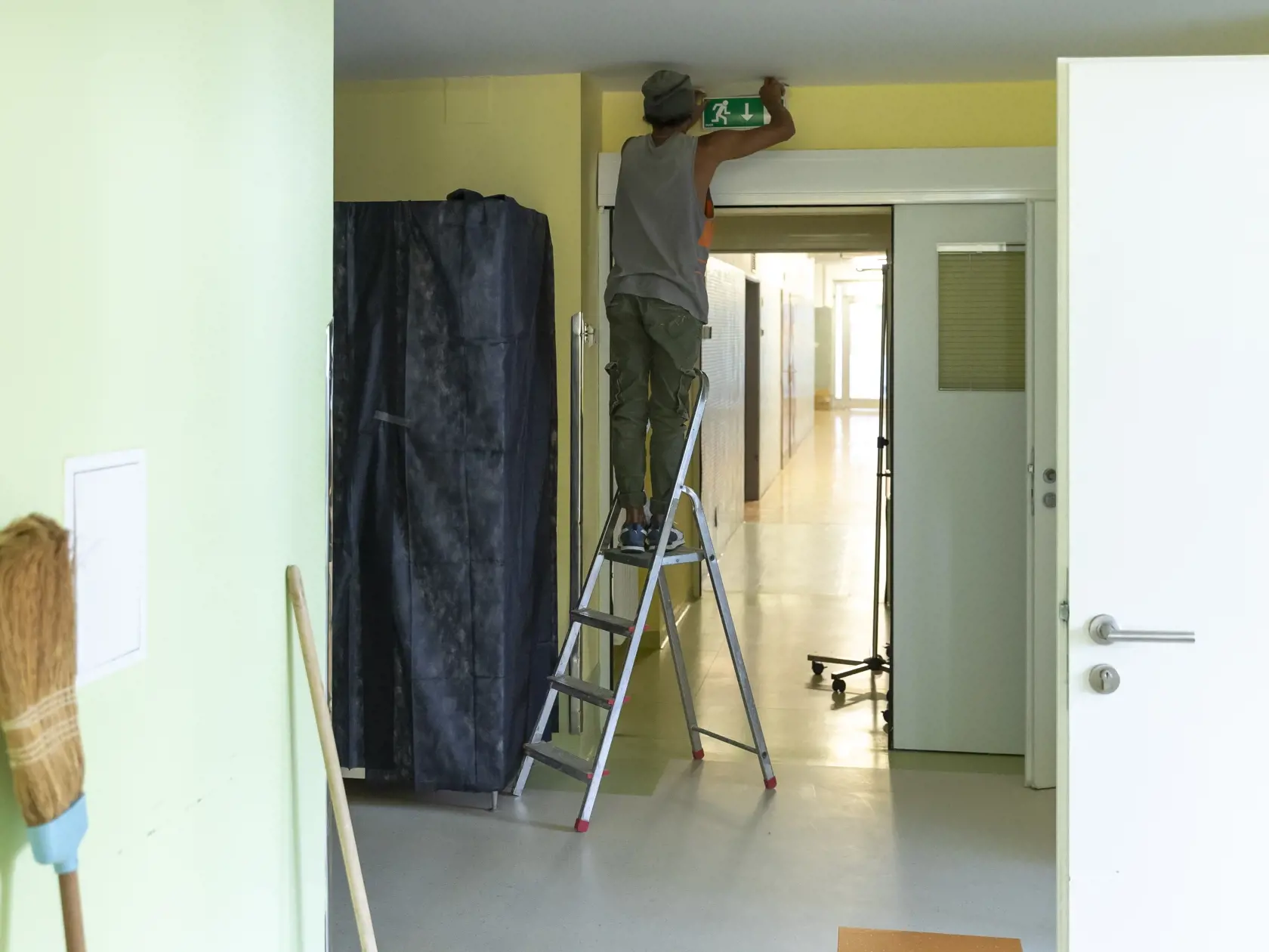 Aktuálna situácia s ochorením Covid - 19 na Slovensku. Klinika Infektológie a geografickej medicíny na bratislavských Kramároch zaznamenala výrazný pokles pacientov s ochorením Covid - 19.