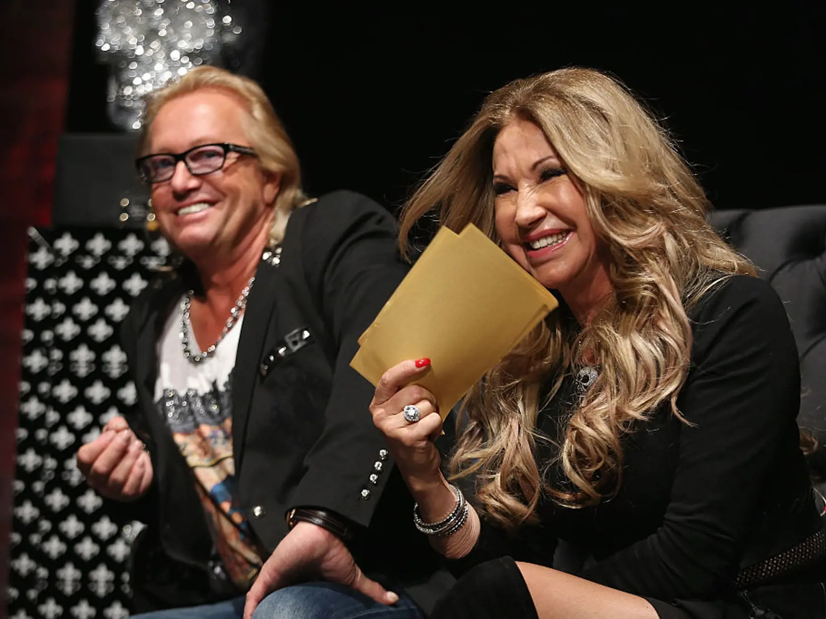 COLOGNE, GERMANY - MARCH 10:  Carmen and Robert Geiss attend the public launch of a new fragrance 'Roberto Geissini' on March 10, 2016 in Cologne, Germany.  (Photo by Andreas Rentz/Getty Images)
