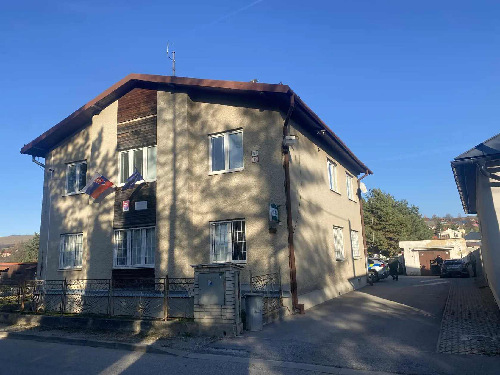 Policajná stanica v Ľubotíne, tu pracoval nebohý policajt Mário (†32).