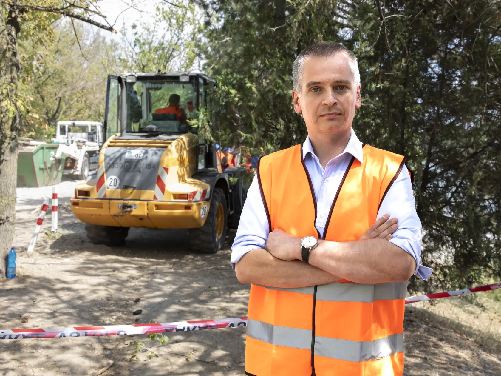 Martin Chren, starosta mestskej často Bratislava Ružinov hovorí, že aj keď úpravu vnímajú pozitívne, nie je možné vylúčiť parkovanie na všetkých chodníkoch v rámci mestskej časti.