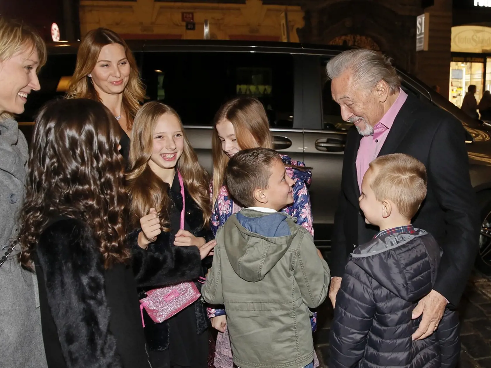 Karel Gott, Ivana Gottova, Charlotte Ella Gottova, Nelly Sofie Gottova, Lucie Gottova Kovarikova, Jan Kovarik, Vojtech Kovarik