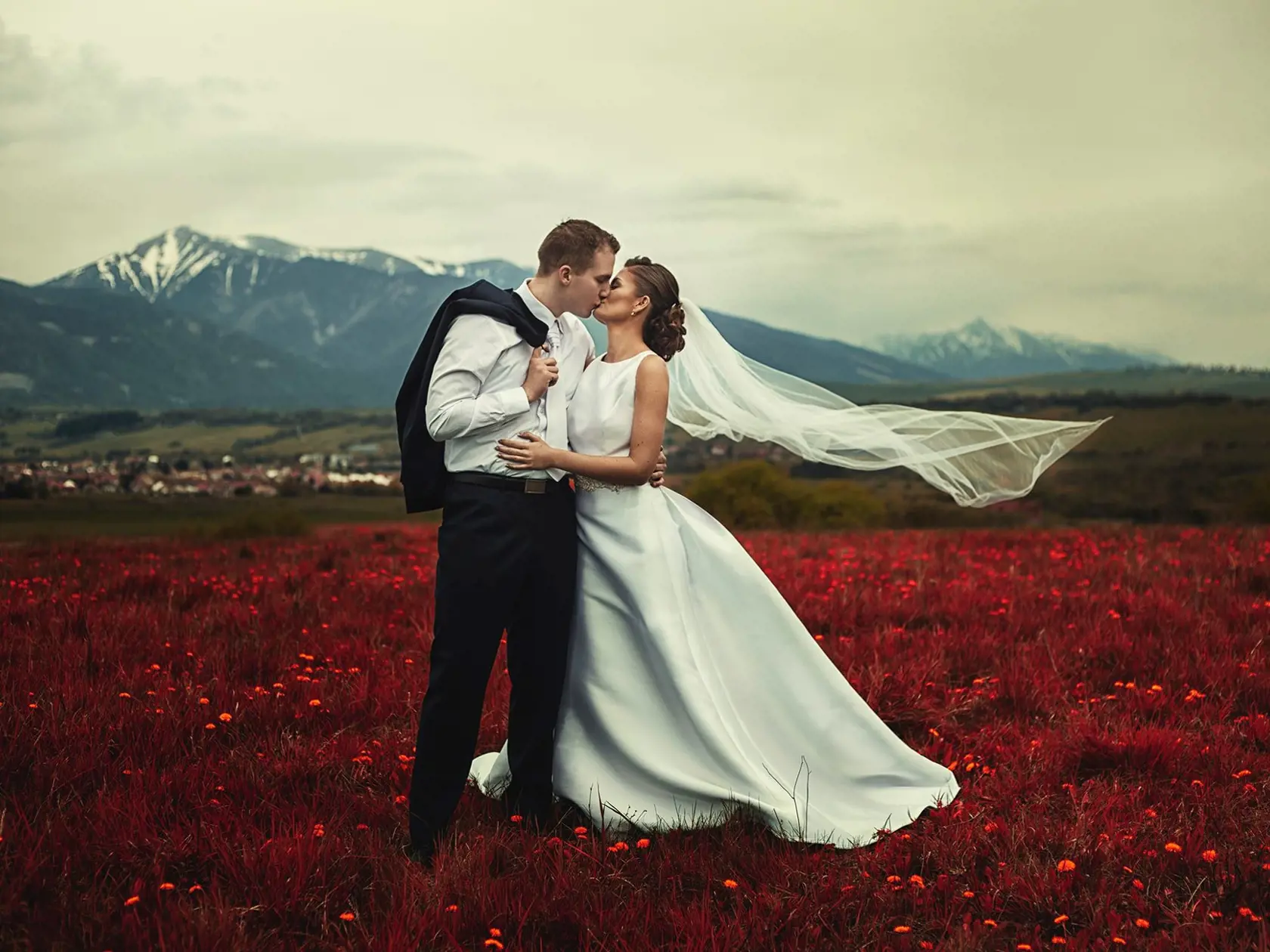 Pavol Kuklovský sa fotografii venuje už dlhé roky. Do je portfólia patria svadby, portréty, krajinky, ale aj pacienti so zriedkavými ochoreniami.