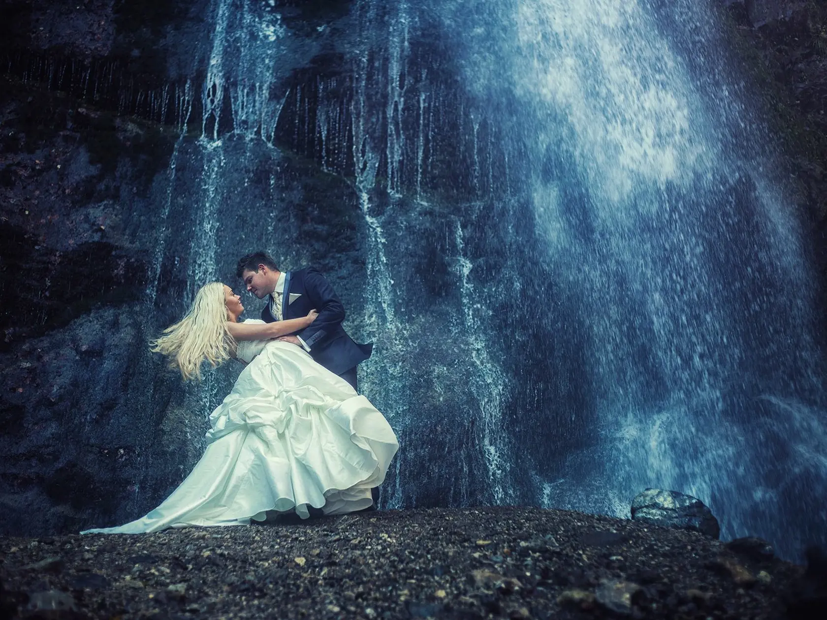 Pavol Kuklovský sa fotografii venuje už dlhé roky. Do je portfólia patria svadby, portréty, krajinky, ale aj pacienti so zriedkavými ochoreniami.