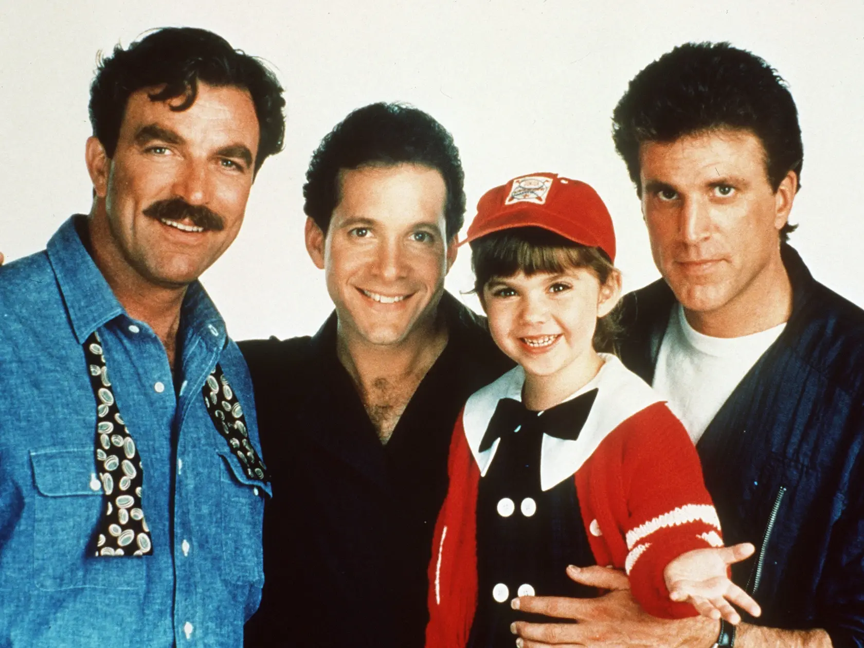 Herec Steve Guttenberg, ktorý sa medzi fanúšikmi preslávil aj vďaka úlohe poručíka Mahoneyho v legendárnom seriáli Policajná akadémia, prežíva náročné chvíle v súkromnom živote. Po šiestich rokoch manželstva sa rozvádza.