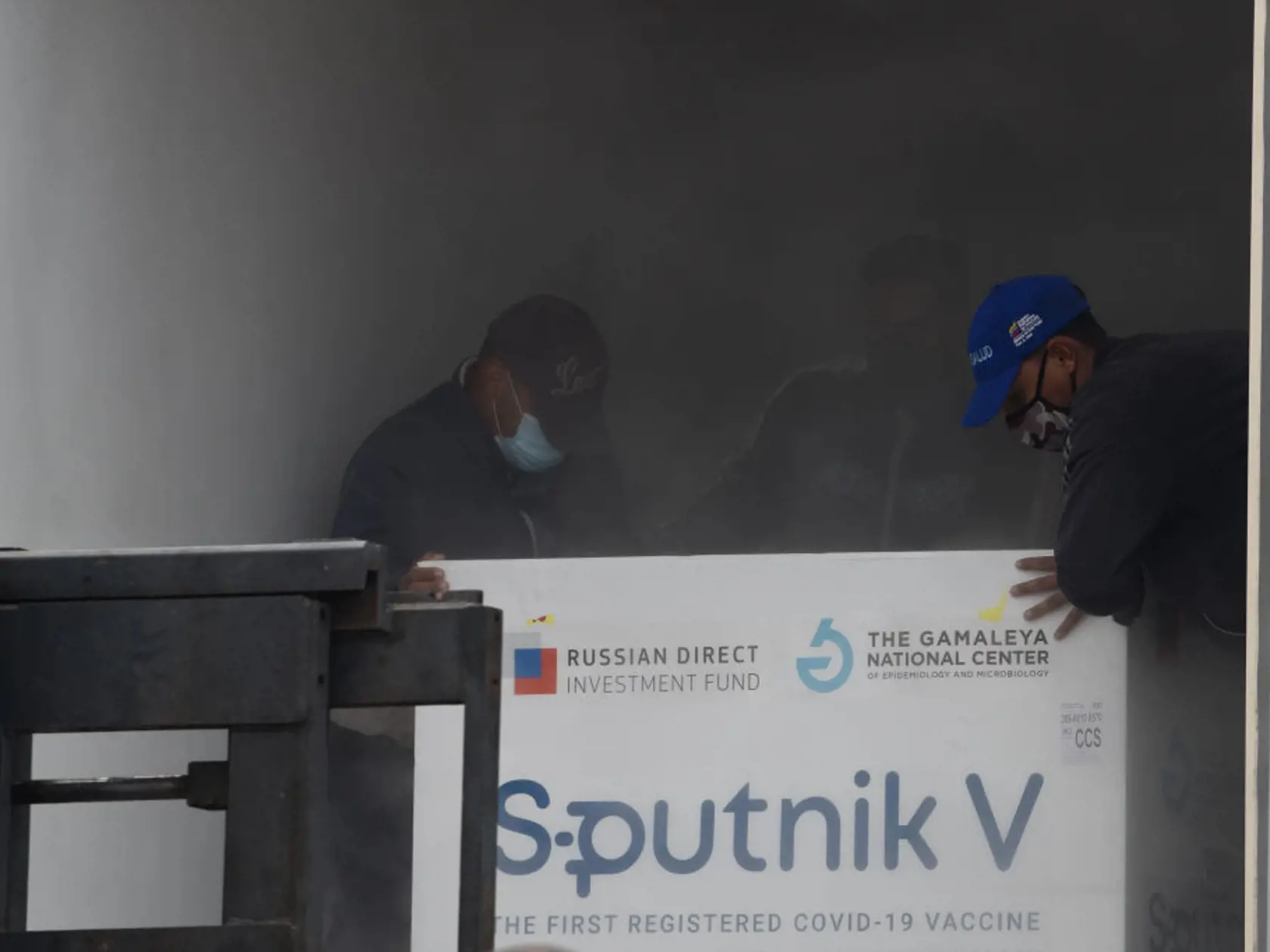 First Batch Of Sputnik V Vaccines Arrives To Venezuela