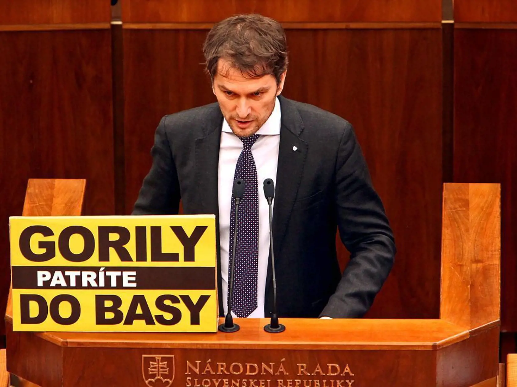 Tento transparent Igora Matoviča vzbudil v parlamente poriadne vášne.