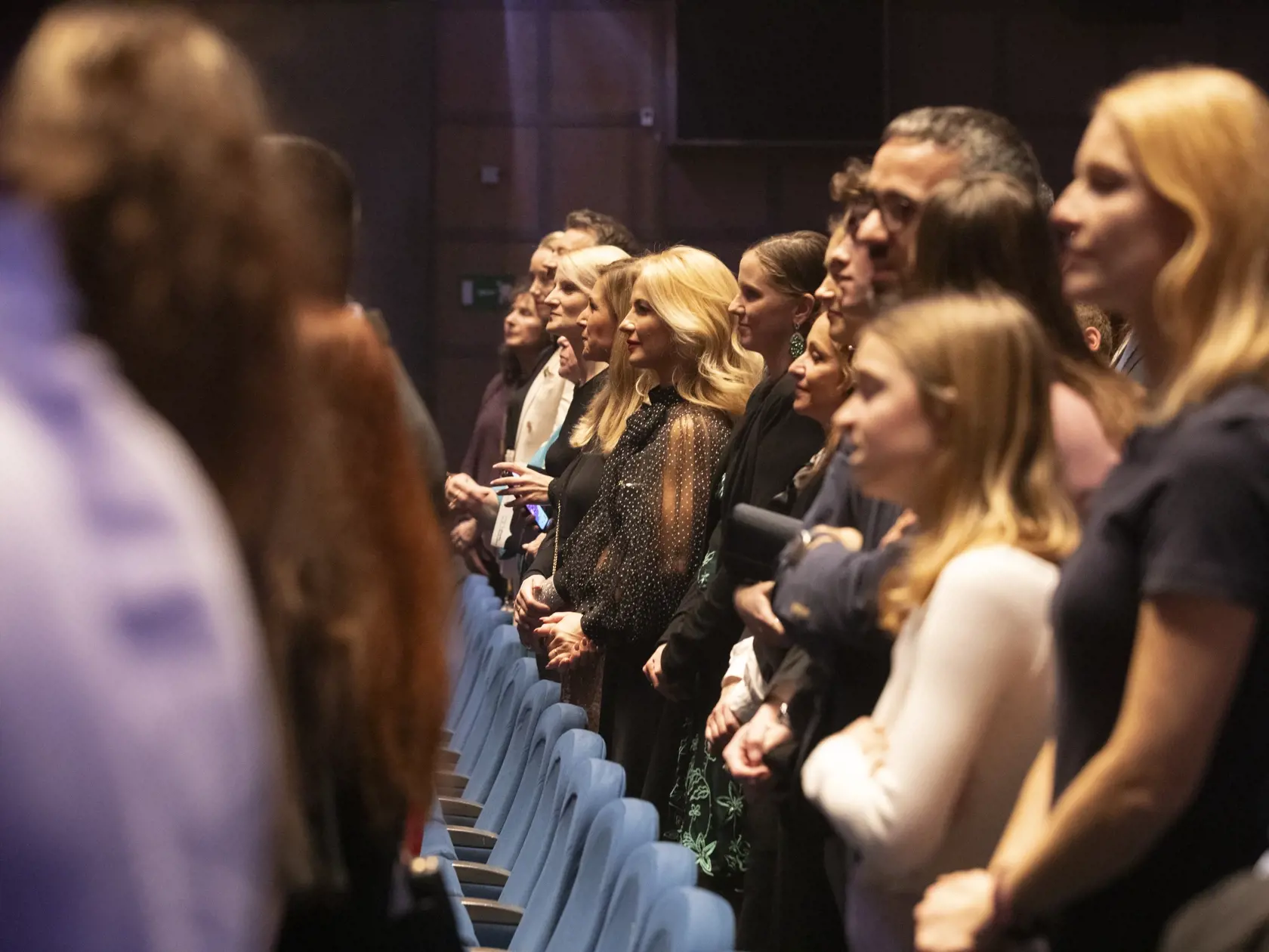  Na snímke je premiéra muzikálu Oliver.