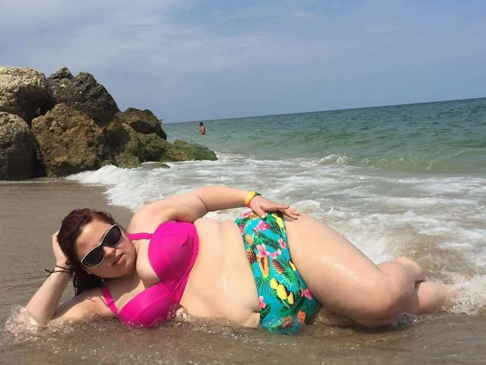 *** EXCLUSIVE - VIDEO AVAILABLE ***    UNSPECIFIED - UNDATED: Collect photo of Jewelz Mazzei posing on a beach.    A PLUS-SIZE Model claims she has '99 problems, but being fat, ain't one.? Julianna Mazzei, AKA Jewelz is confident, humorous and sassy, and has no shame when it comes to posing with little clothing and talking to her thousands of social media followers about ?fat problems.? The 25-year-old from Toronto, Canada told Barcroft TV: ?I feel sexy in my body and I feel like everybody shoul