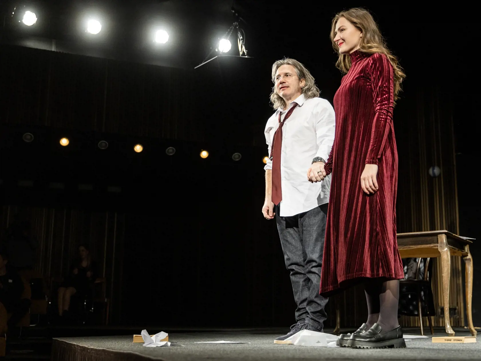 Premiéra divadelného predstavenia "Oleanna" v Štúdiu L+S v Bratislave. Na snímke Juraj Mokrý a Anna Magdaléna Hroboňová.