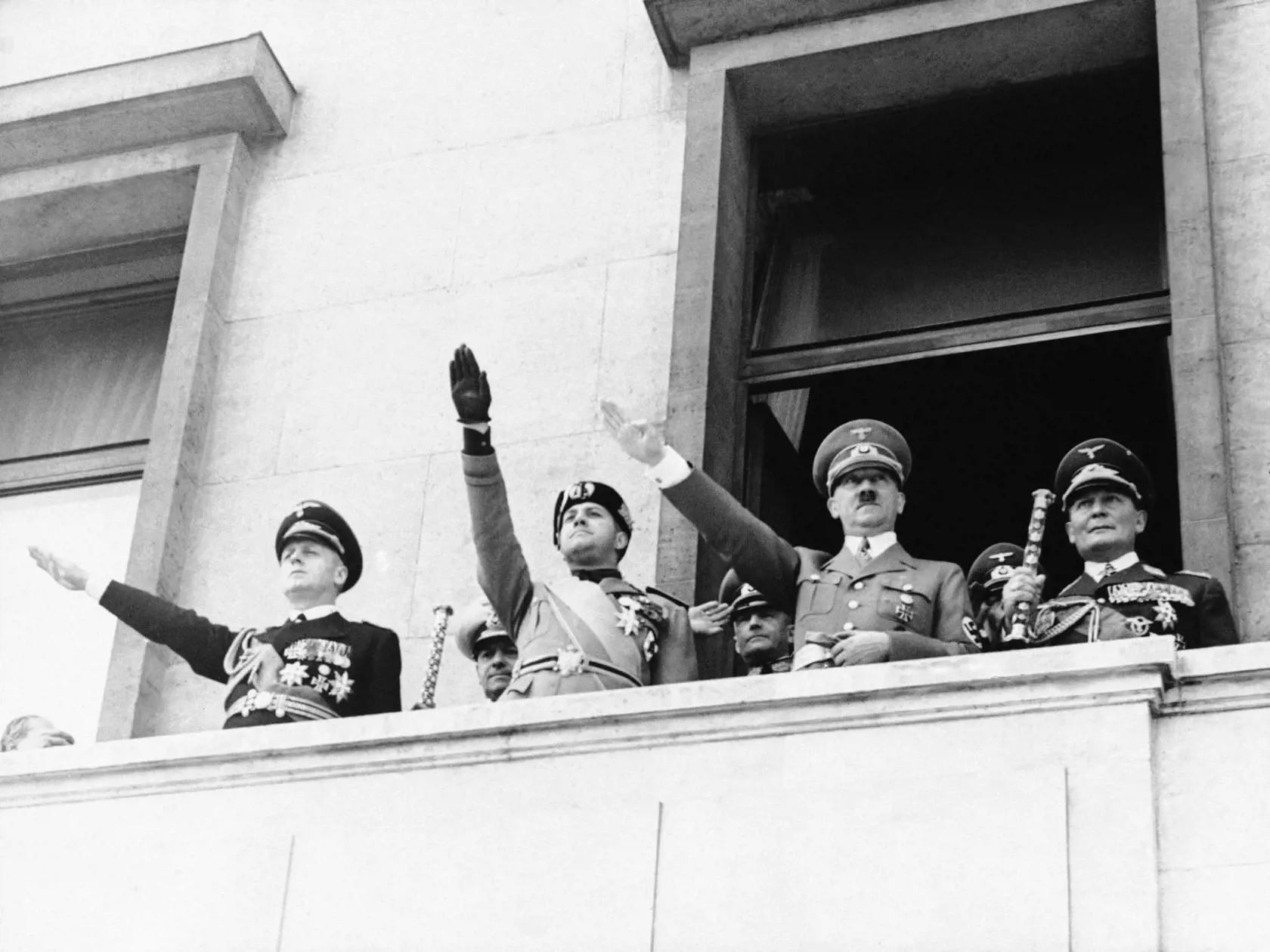 22 máj 1939 - Nemecko a Taliansko podpísalo spoločný pakt.