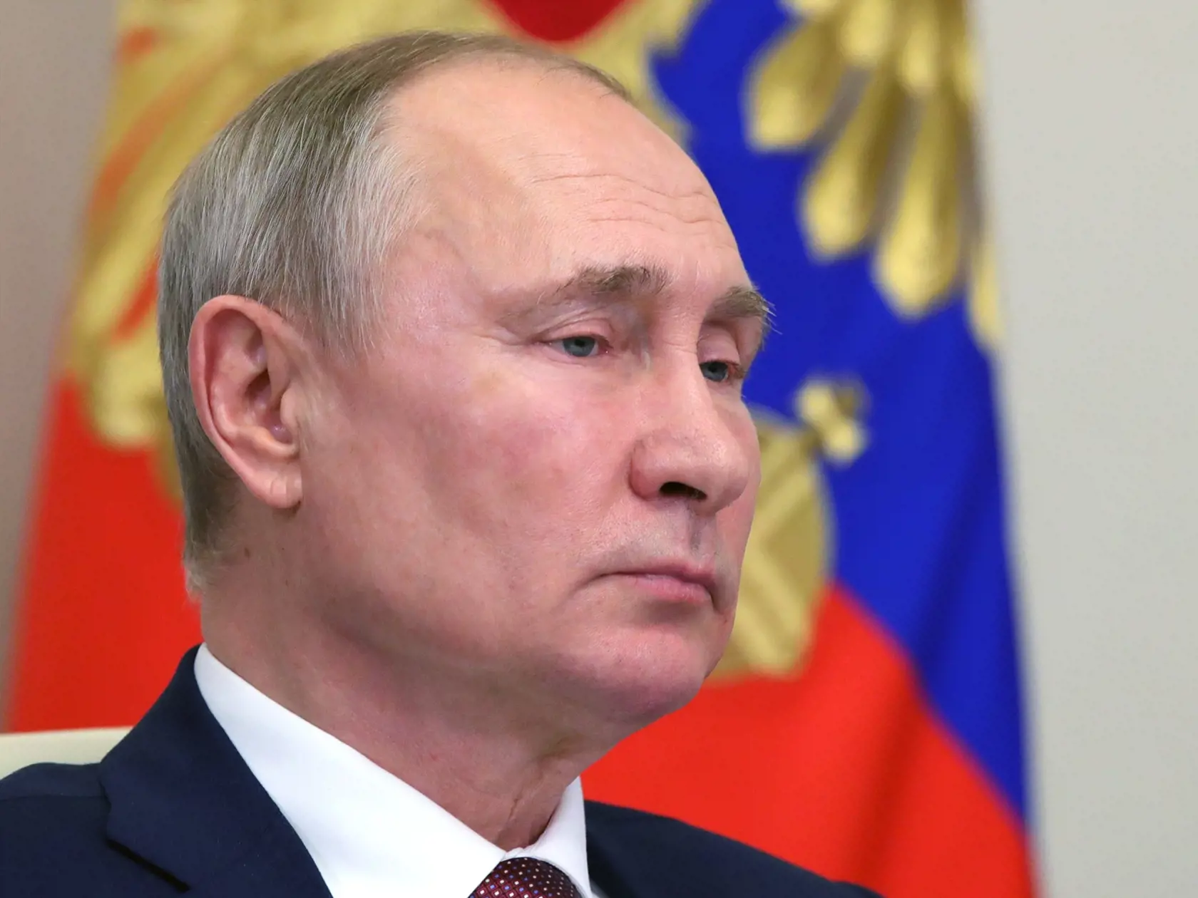 KK7 Moskva - Ruský prezident Vladimir Putin počas telekonferencie s členmi vlády 13. januára 2021 v Moskve. Ruský prezident Vladimir Putin v stredu nariadil hromadné očkovanie občanov svojej krajiny proti koronavírusu SARS-CoV-2, ktoré sa má začať od budúceho týždňa. Informovali o tom agentúry AFP a TASS. FOTO TASR/AP
Russian President Vladimir Putin chairs a meeting with members of the government via teleconference call at Novo-Ogaryovo state residence, outside Moscow, Russia, Wednesday, Jan. 1