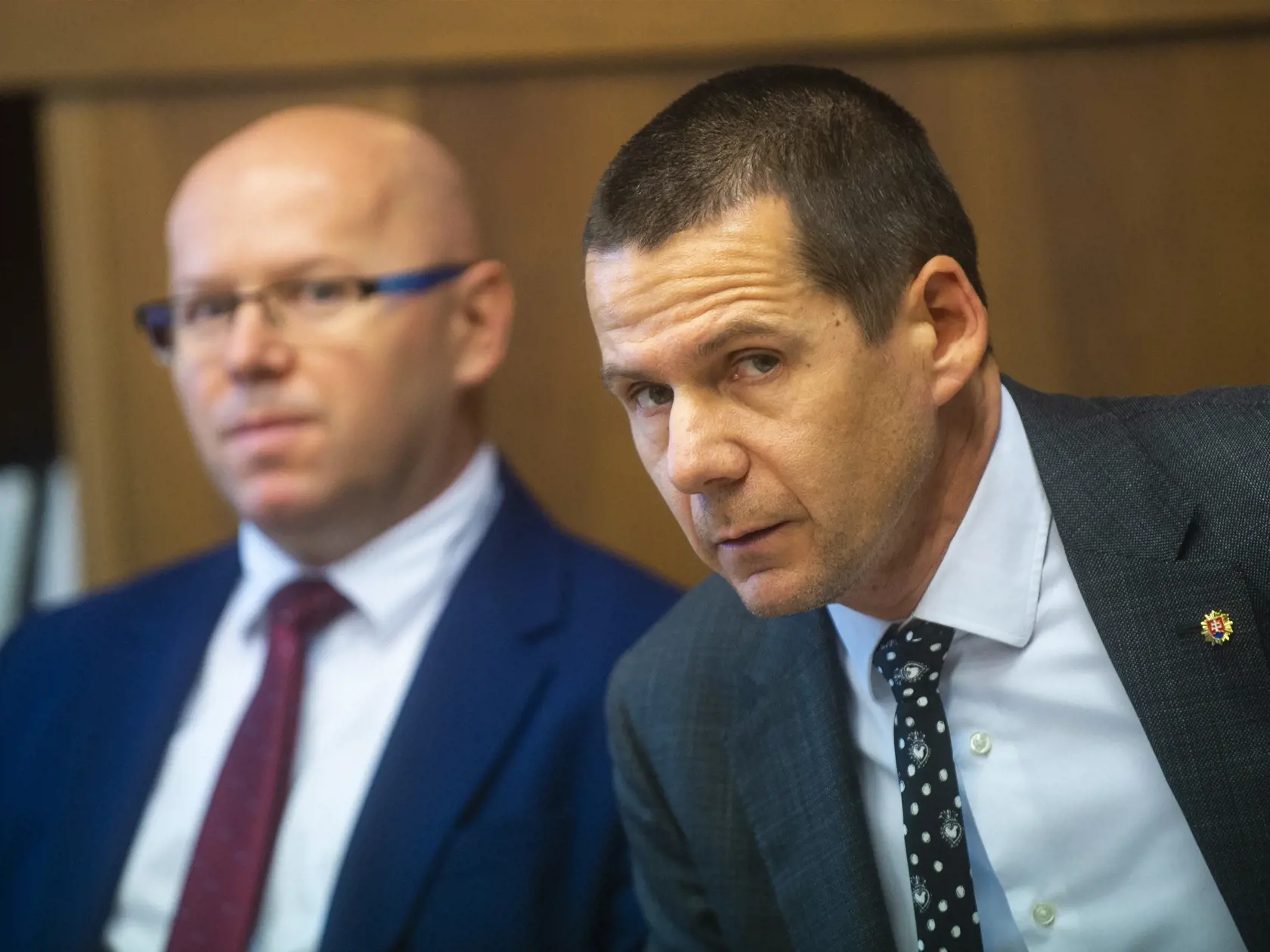 Hamrana sa dotkli nielen statusy ministra Šimka, ale aj jeho žiadosť o informovanie o živej vyšetrovanej kauze.  FOTO TASR - Jakub Kotian
