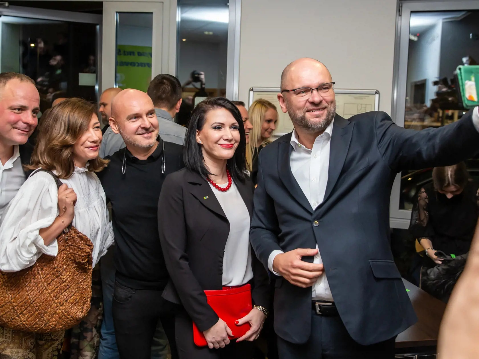 Na snímke je Richard Sulík, Juraj Droba, Lucia Ďuriš Nicholsonová, Branislav Gröhling, Jana Cigániková v centrálnej politickej strany SaS počas volebnej noci do Národnej rady Slovenskej republiky, 29.2.2020.